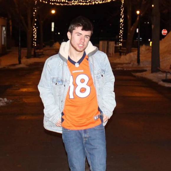 Meet your Posher, Daniel - Picture 1 of 1